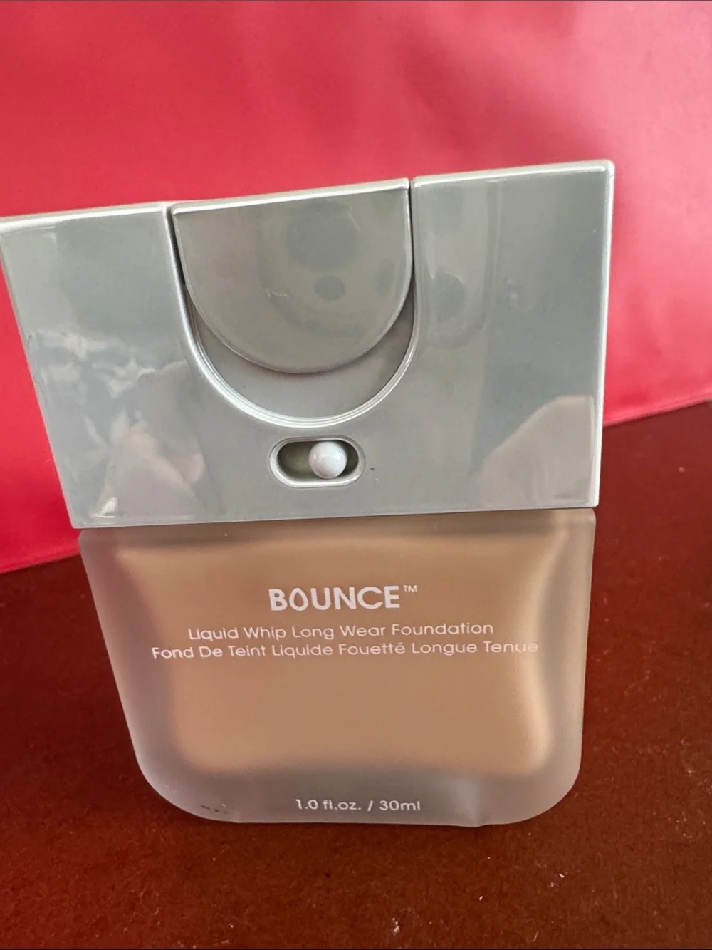 beautyblender BOUNCE Liquid Whip Foundation - Neutral Beige